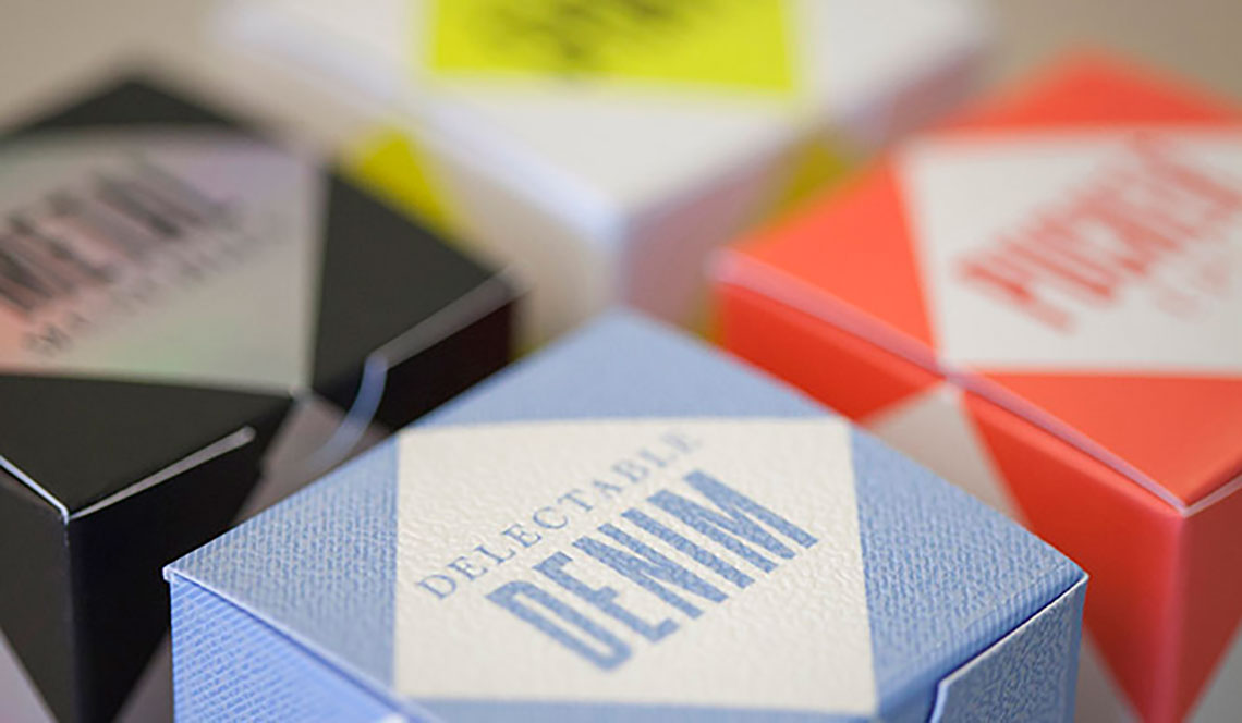 custom printed gift boxes for bloomindales