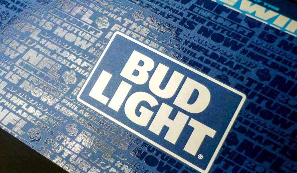 screen printing vs foil stamping